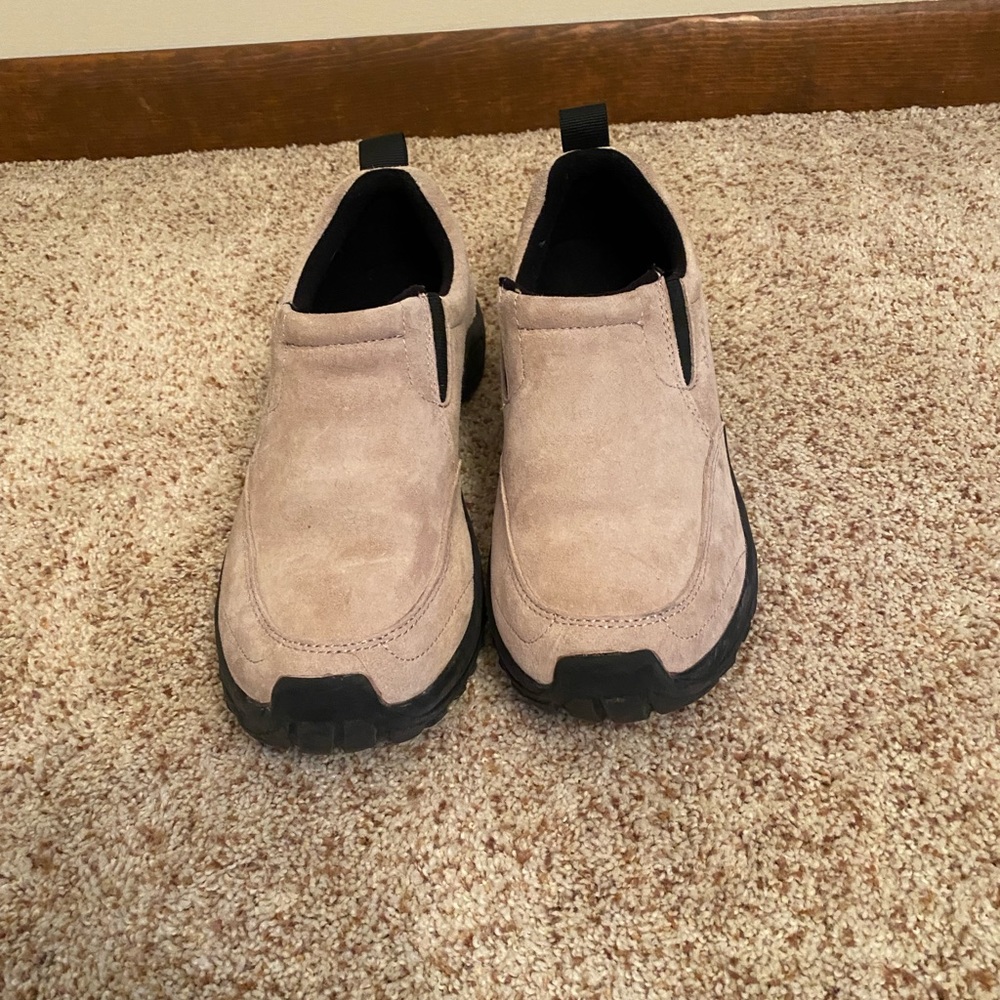 Cabela’s suede shoes